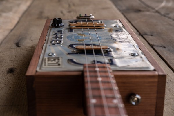 Gallery cigar box guitar
